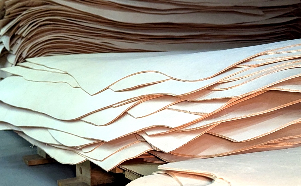 Leather market size, growth report by 2025 to 2033 3